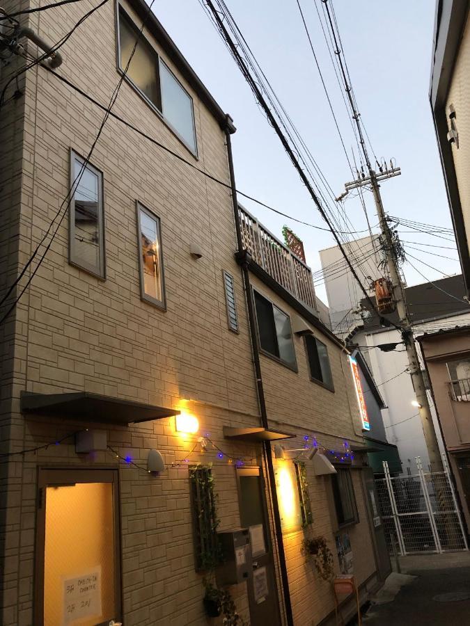 The Familiar Inn ー 旅館ホテル業 Осака Екстериор снимка